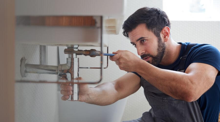 Sink faucet replacement in Greencastle, IN